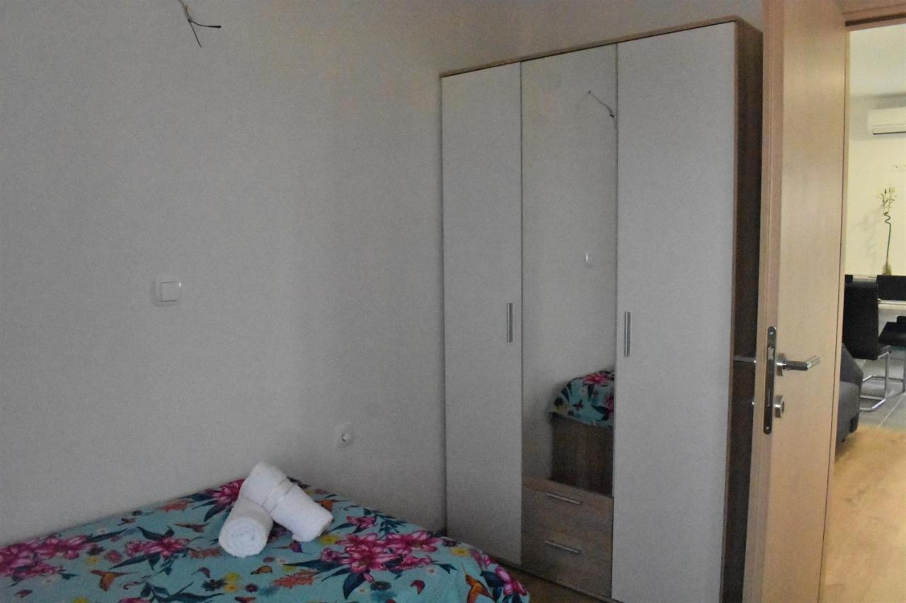 Apartmani Skorpion Каштела Екстер'єр фото