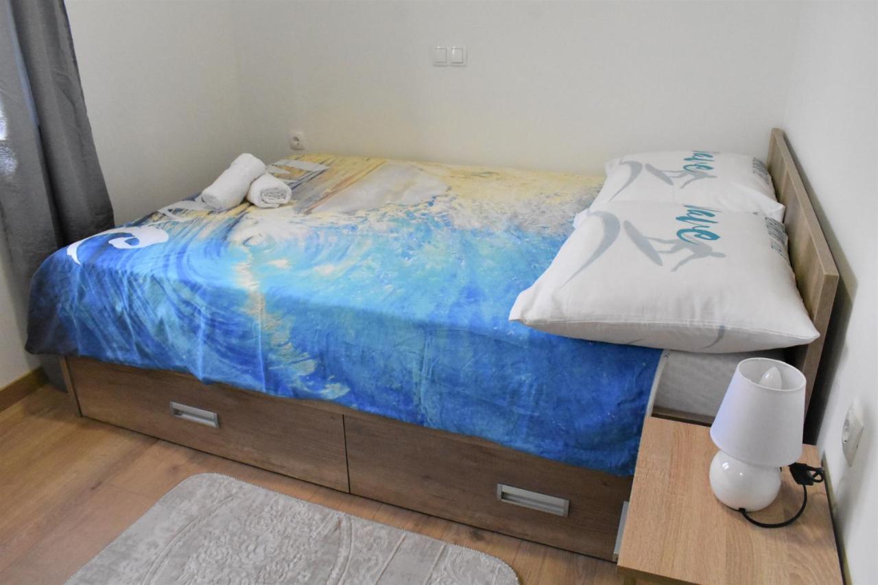 Apartmani Skorpion Каштела Екстер'єр фото