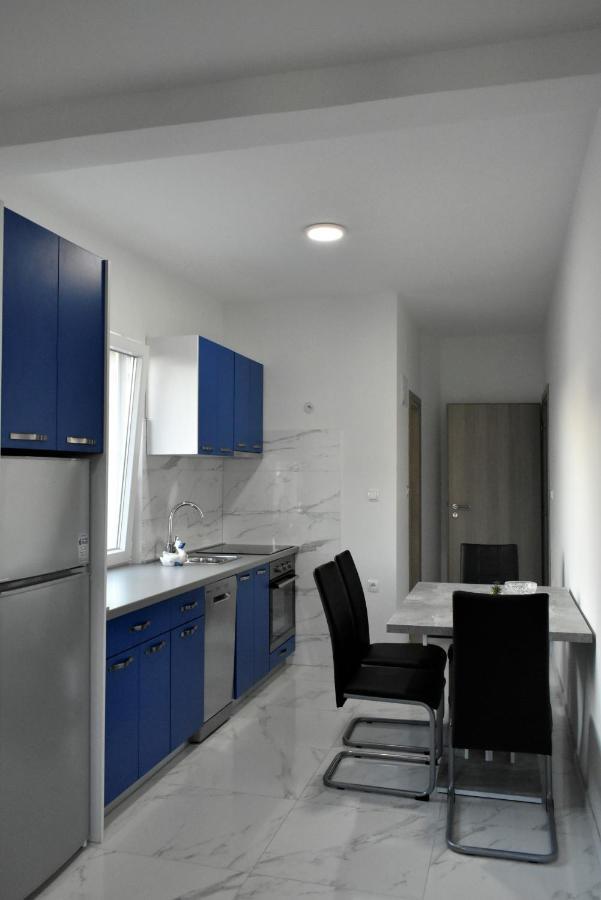 Apartmani Skorpion Каштела Екстер'єр фото