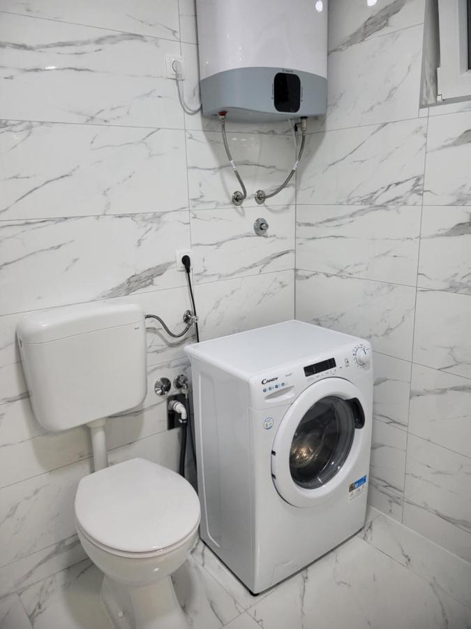Apartmani Skorpion Каштела Екстер'єр фото