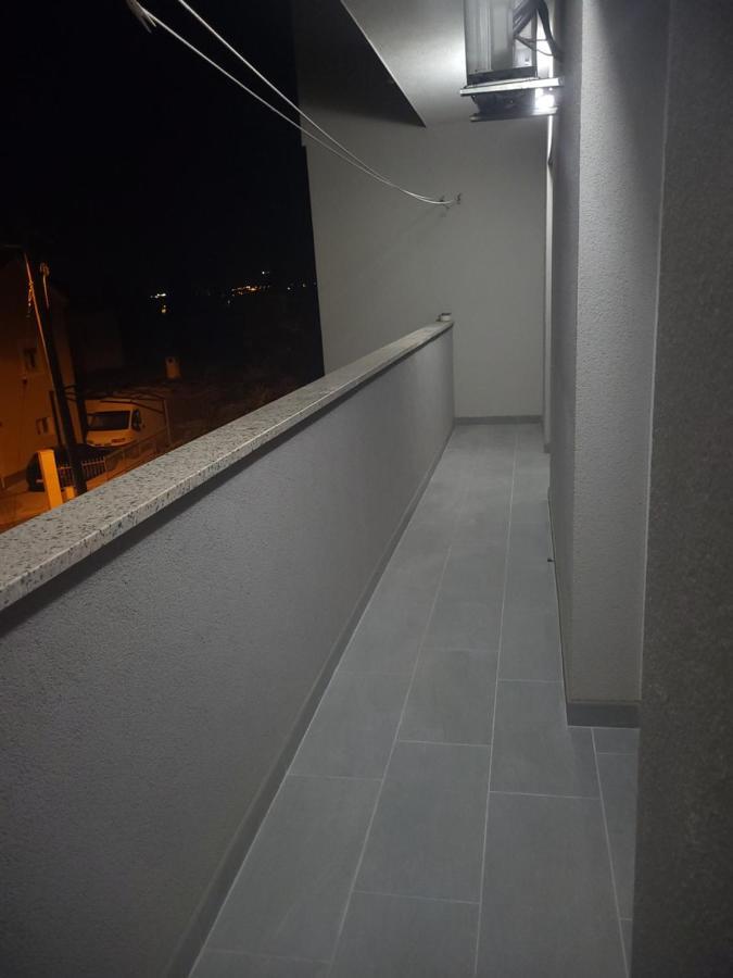 Apartmani Skorpion Каштела Екстер'єр фото