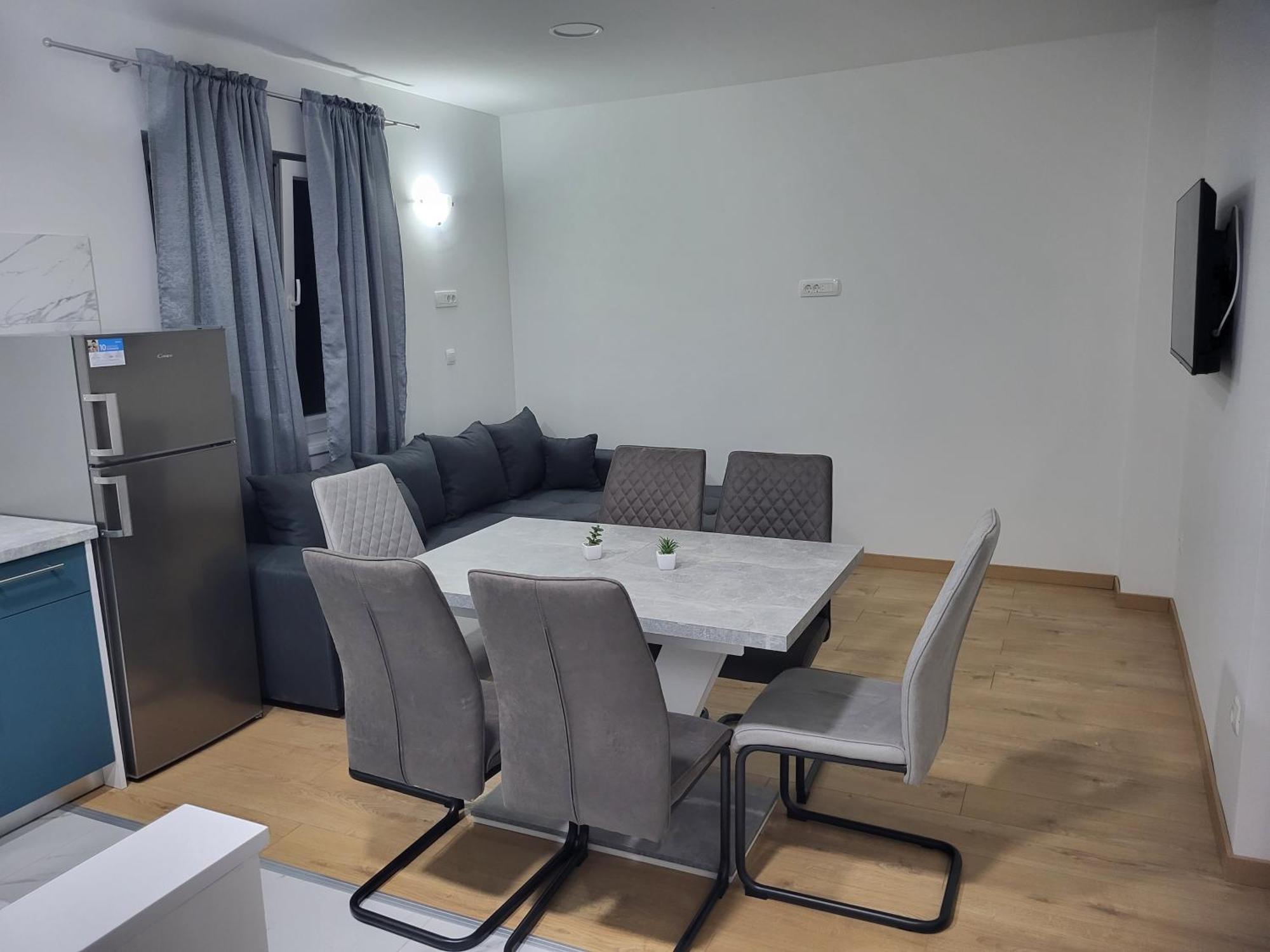 Apartmani Skorpion Каштела Екстер'єр фото