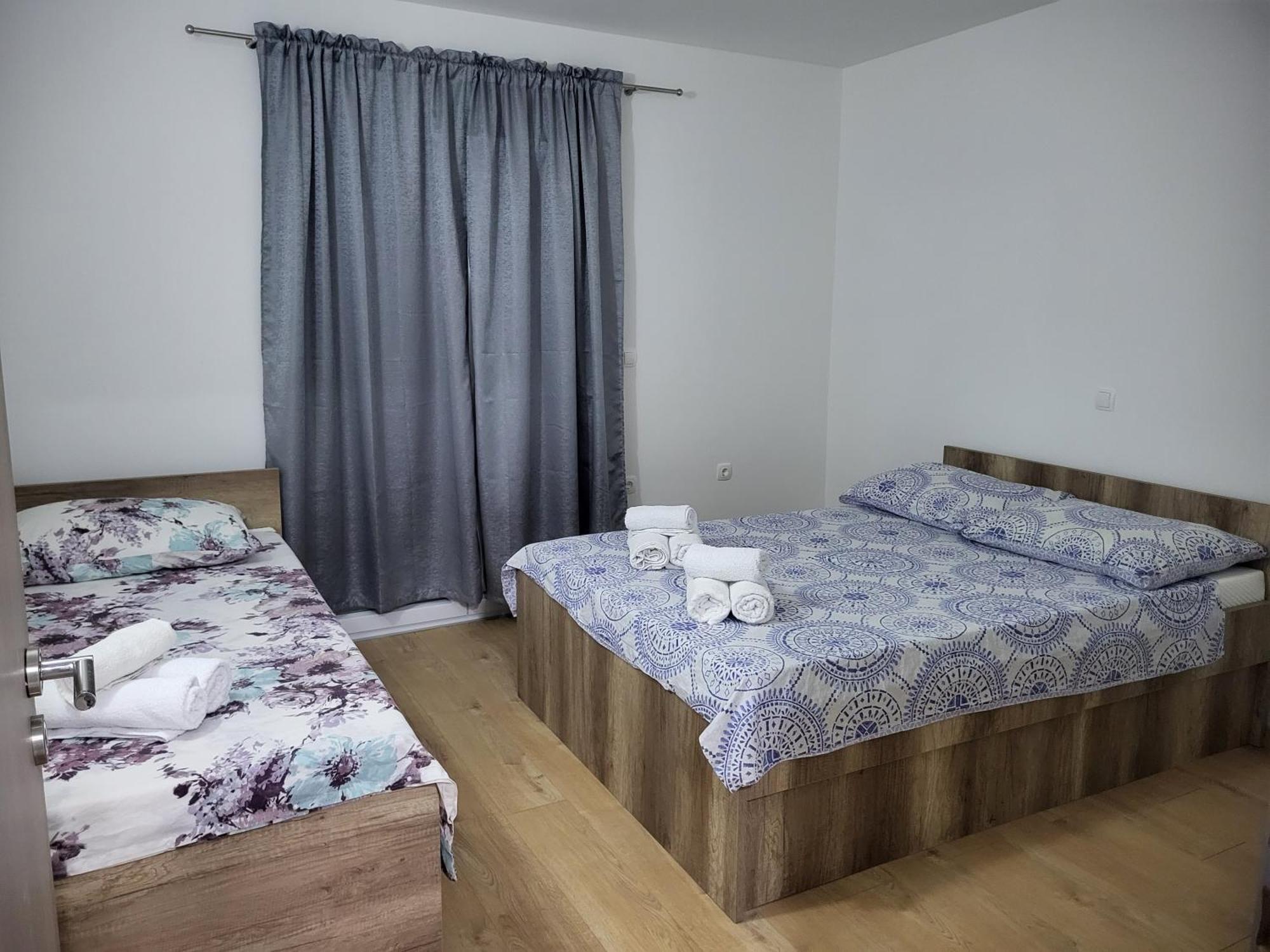 Apartmani Skorpion Каштела Екстер'єр фото